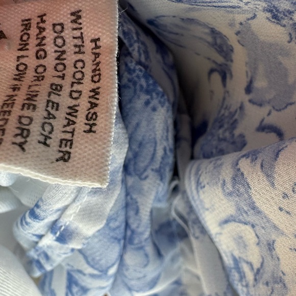 Cute dress - Picture 5 of 6